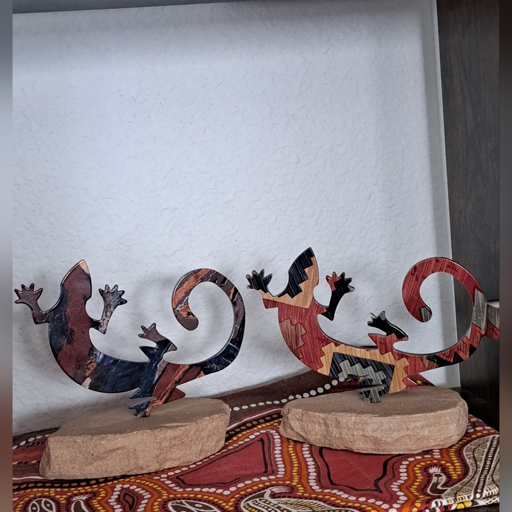 Gecko Lizards  Metal And Rock Art Sculpture on Sandstone Base